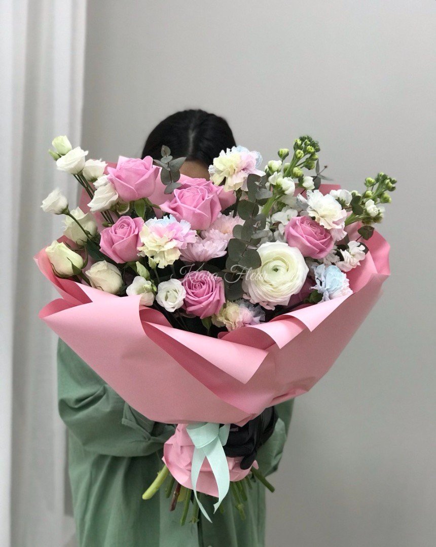 Купить цветы онлайн южно сахалинск доставка цветов в карабаново владимирской области
